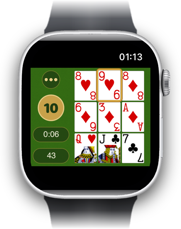 Поле на Apple Watch, рядом — целевое число, время и оставшиеся карты.